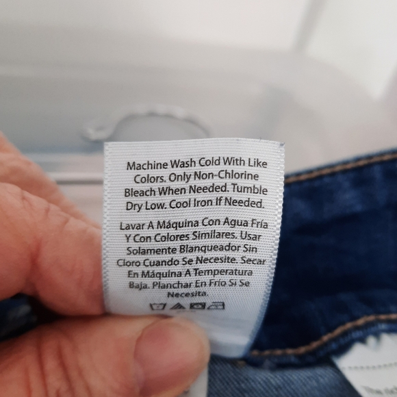 Time and Tru Distressed Straight Leg Jeans Raw Hem Womens Size 12 Stretch - Picture 10 of 14